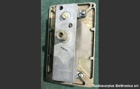 ManGrad Manopola Graduata  Staffa con manopola multigiri graduata e freno di blocco Connettori