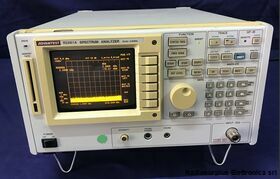 R3261A ADVANTEST R3261A  Analizzatore di spettro da 9 Khz a 2,6 Ghz Strumenti