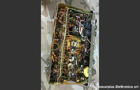 R-300 R-300 serial n° 0047  Ricetrasmettitore BC 1000 Italiano in sintonia continua da 40 a 48 Mhz in FM. Apparati radio