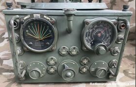 BC-973-B BC-973-B Direction Finding Receiver. Riceve in AM/CW da 100 Khz a 3000 Khz Apparati radio