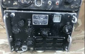 TCS-12 COLLINS TCS-12  Gamma difrequenza da 1,5 a 12 Mhz AM / CW Apparati radio