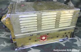AN/ARC-3 AN/ARC-3  Stazione radio aeronautica, VHF 150-156 Mhz composta da:  Trasmettitore T-67/ARC-3  Ricevitore R-77/ARC-3  Alimentatore 28 Volt J-68/ARC-3 Apparati radio