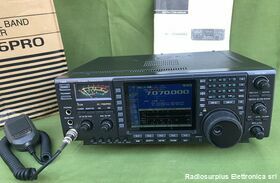 IC-756 PRO Ricetrasmettitore HF+50 Mhz All Band  ICOM IC-756 PRO  Ricetrasmettitore HF + 50 Mhz All mode Apparati radio