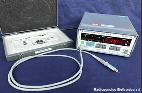 URV4-URVZ7 Millivoltmeter  ROHDE & SCHWARZ  URV 4  Gamma di frequenza da 10 Khz a 2 Ghz Strumenti