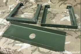 Staffa BX Staffa per montaggio antenna AB-15/GRC - BX-33/A Accessori per apparati radio Militari