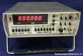 RACAL-DANA 9902 Universal Counter Timer  RACAL-DANA 9902  Frequenzimetro  da 10 Hz a 50 Mhz Strumenti