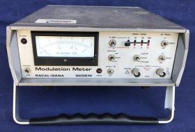 RACAL9008M RACAL-DANA 9008 M  Misuratore di modulazione AM/FM  Range di frequenza da 1,5 Mhz a 2 Ghz Strumenti