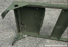 LEWA 580 3543-100 LEWA GmbH 580 3543-100  Telaio per montaggio stazione radio e antenna su Jeep militare Apparati radio