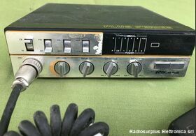 INTEK 49 PLUS INTEK 49 PLUS  Ricetrasmettitore cb 40 canali  nei modi AM/FM. Apparati radio