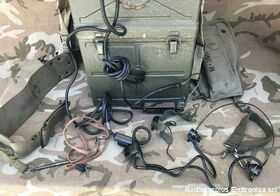 BC-1000 n.1 BC-1000 n.1  Ricetrasmettitore in sintonia continua da 40 a 48 Mhz in FM.  Originale, revisionato ditta Conti non manomesso, in ottimo stato. Apparati radio