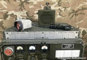 AN/GRC-106A MAGNAVOX  AN/GRC-106A  Ricetrasmettitore RT-834 in banda HF da 2 a 29,999 Mhz  Modi di emissione in AM/CW/FSK/SSB. Alimentazione 24 volt c.c. Apparati radio
