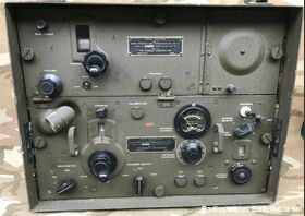  BC-654-A  Ricetrasmettitore campale WWII originale U.S. Army  Frequenza operativa da 3800 a 5800 Khz in AM / CW Apparati radio