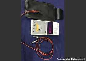 PFM 200 SINCLAIR PFM 200  Frequenzimetro palmare  da 20 Hz a 10 Mhz e da 5 Mhz a 200 Mhz Strumenti