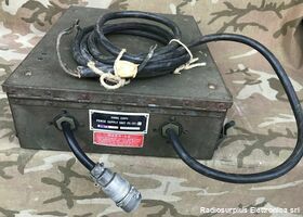 PE-97-A PE-97-A  Alimentatore a vibratore per stazione radio BC-659 o BC-620 Accessori per apparati radio Militari