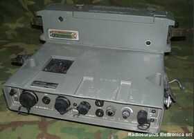 ELMER SP-1167 Base veicolare completa  ELMER SRT-178 Apparati radio militari