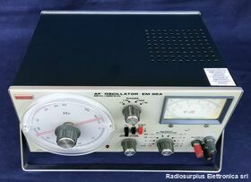 EM98A UNAOHM EM 98A  Generatore di segnale da 20 Hz a 200 Khz Strumenti