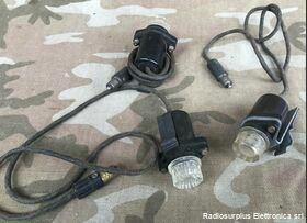 W.S. 19 n°6 Lampada Operatore  W.S. 19 n°6  Lampada per operazioni notturne da collegare  all'alimentatore delle WS19 MKII o MKII Accessori per apparati radio Militari