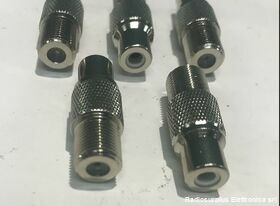 kitfrcaf5 Connettore Adattatore F - RCA  Adattatore da F femmina a RCA femmina  Kit 5 pezzi Componenti elettronici