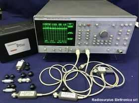 WILTRON model. 6407 RF Network Analyzer WILTRON model. 6407 Strumenti