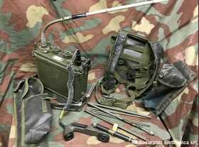  RV-3/13/P Stazione radio RV3 in versione portatile RV-3/13/P Apparati radio militari