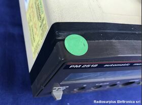 PM2519 PHILIPS PM 2519  Multimetro digitale automatico da banco. Strumenti