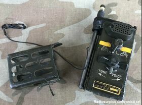 AN/PRT-4 Transmitter Set Radio  AN/PRT-4  Trasmettitore di Emergenza portatile della guerra del Vietnam Apparati radio