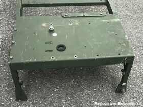 LEWA 580 3543-100 LEWA GmbH 580 3543-100  Telaio per montaggio stazione radio e antenna su Jeep militare Apparati radio