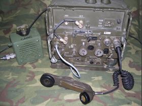 PRC-77BASE Ricetrasmettitore da Base 50W AN/PRC-77 (RT-841) Apparati radio militari
