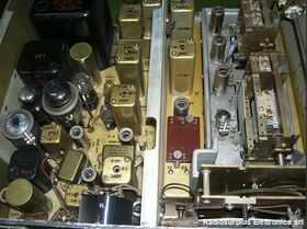 HALLICRAFTERS R-274/FRR Ricevitore HALLICRAFTERS R-274/FRR ( SX-73 ) Apparati radio