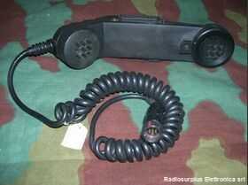 RACAL RA 250 Microtelefono  RACAL RA 250 Apparati radio