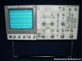 TEK 2245A Oscilloscope TEKTRONIX 2245A Strumenti