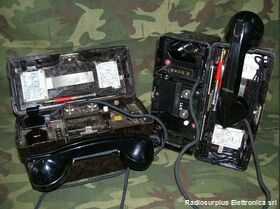 FF-OB/ZB COPPIA Telefoni da campo   FF-OB/ZB Tedeschi Apparati radio