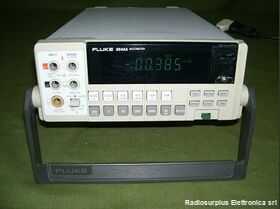 FLUKE 8840A Multimeter FLUKE 8840A -da revisionare Strumenti