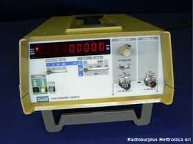 FLUKE 7220A Frequency Counter  FLUKE 7220A Strumenti