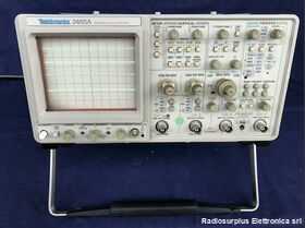  TEKTRONIX 2465A Oscilloscope  TEKTRONIX 2465A Strumenti