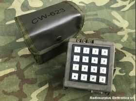 PDA-623 IT Tastiera per telefoni da campo serie TCP PDA-623 IT Apparati radio militari