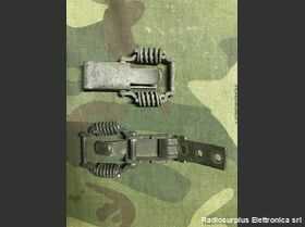 Clip di chiusura GRC Clip di chiusura GRC Accessori per apparati radio Militari