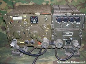 RT66GRC Stazione radio AN/VRC-8 Apparati radio militari