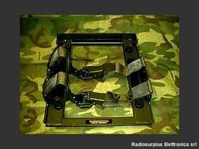 SuppVeicolSEM35 MOUNTING  veicolare per ricetrasmettitore SEM-35 Staffe Mounting