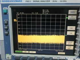FSQ-3  ROHDE & SCWARZ FSQ-3  Signal Analyzer  da 20 Hz a 3,6 GHz Strumenti