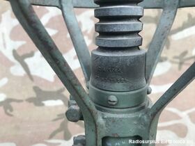  ZA.1764  Base di supporto per antenna della WS19 su carro SHERMAN Accessori per apparati radio Militari