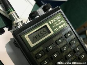 IC-02E ICOM IC-02E  Ricetrasmettitore VHF 140-150 Mhz Apparati radio