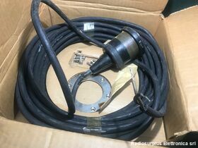 5845-12-1170-6839 Trasduttore Miltare Sonar SCHWINGER 5845-12-1170-6839  Nuovo nel suo imballo originale. Militaria