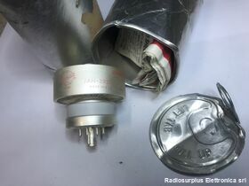 JAN-8930 EIMAC Valvola NOS vintage  Tetrodo di Potenza  JAN-8930 EIMAC  Nuova nel suo imballo originale-versione militare Componenti elettronici