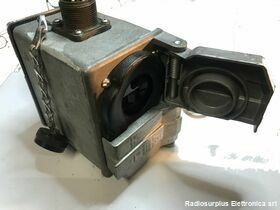 Multipla 401134 Presa multipla da campo  401134  Distributore per 4 prese multiple 115 per spina americana. Accessori per apparati radio Militari