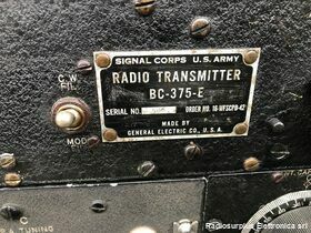 BC-375-E BC-375-E  Trasmettitore simile al BC-191 ma per uso aeronautico  Completo di cassetto sintonia TU-7-B per la gamma 4500 - 6200 Khz Apparati radio