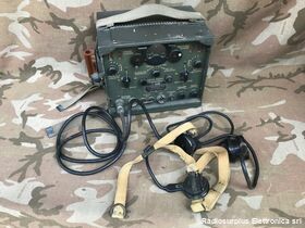 CRI-43044  TBY-8 type CRI-43044  Ricetrasmettitore coloniale della marina militare statunitense 28 - 80  Mhz in AM Apparati radio