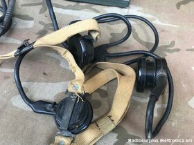 CRI-43044  TBY-8 type CRI-43044  Ricetrasmettitore coloniale della marina militare statunitense 28 - 80  Mhz in AM Apparati radio