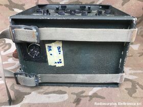 CRI-43044  TBY-8 type CRI-43044  Ricetrasmettitore coloniale della marina militare statunitense 28 - 80  Mhz in AM Apparati radio