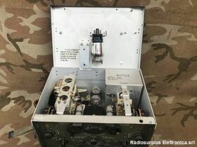 CRI-43044  TBY-8 type CRI-43044  Ricetrasmettitore coloniale della marina militare statunitense 28 - 80  Mhz in AM Apparati radio